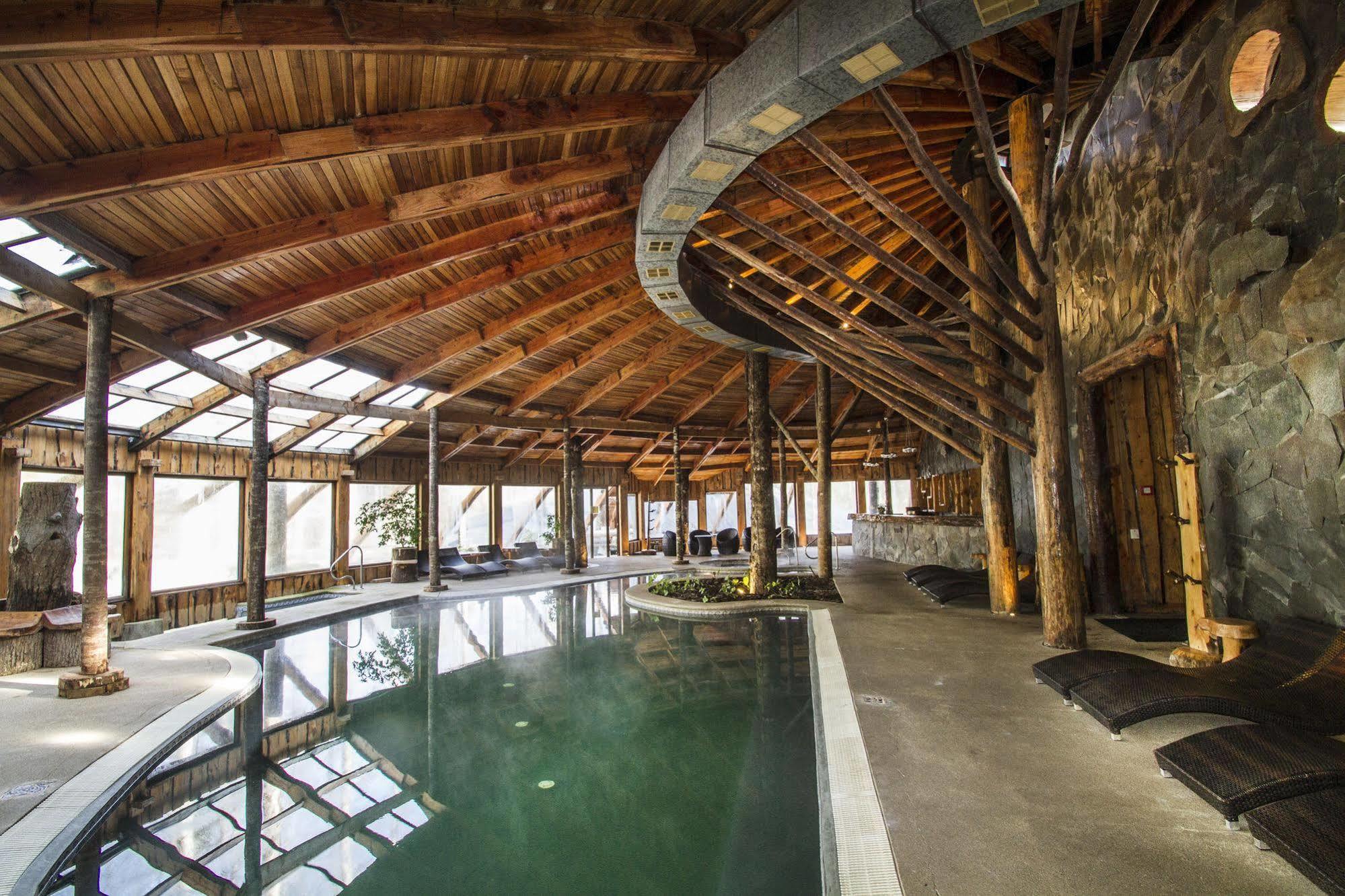Huilo Huilo Nawelpi Lodge 富伊港 外观 照片